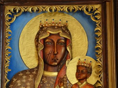 Maryja otrzymała koronę